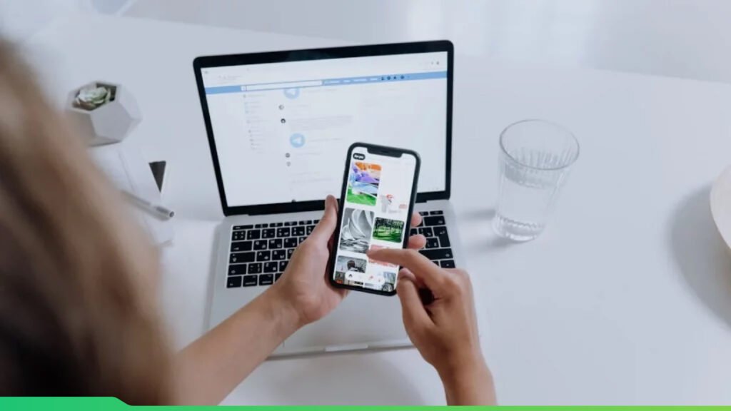 Responsive Logos